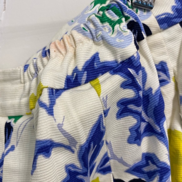 Beautiful skirt - Picture 4 of 5